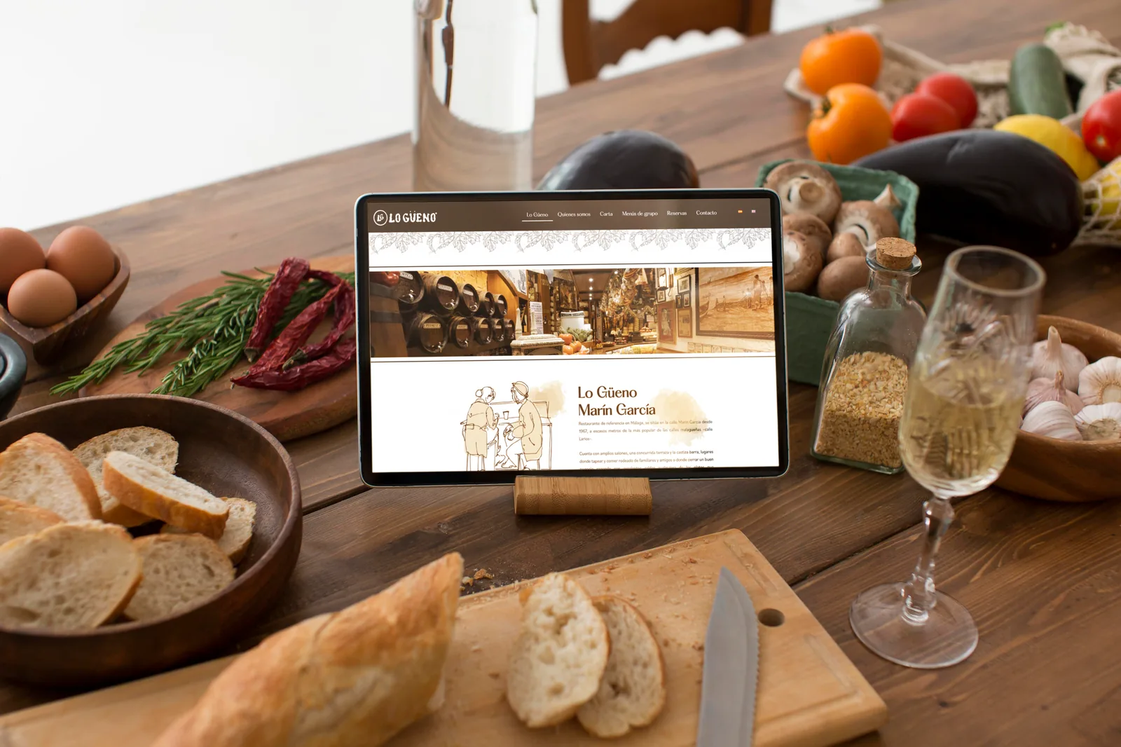 Web de Lo Güeno en un portátil